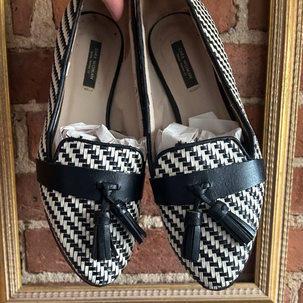 Black and White Woven Tassel Loafers